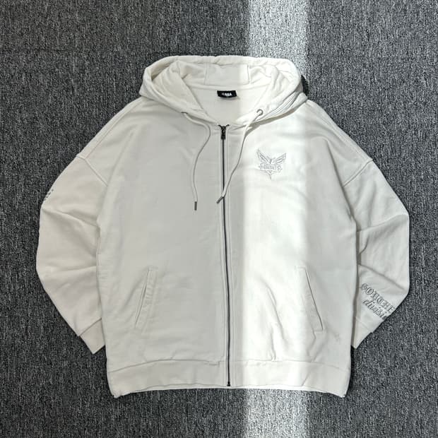 NBA 샬럿 호네츠 실버 레터링 후드집업