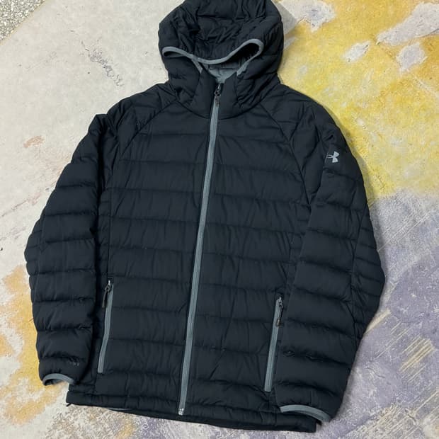 언더아머 덕다운 후드 경량패딩 L