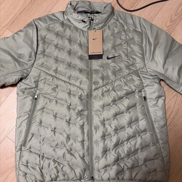 나이키 써마핏 에어로로프트 