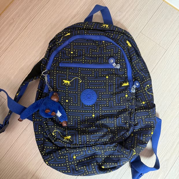 키플링 패턴 백팩