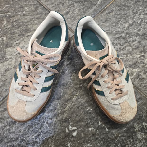 아디다스 스웨이드!가젤 볼드크림  그린 / 베이지