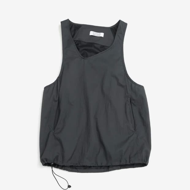 해칭룸 Irregular Vest Charcoal