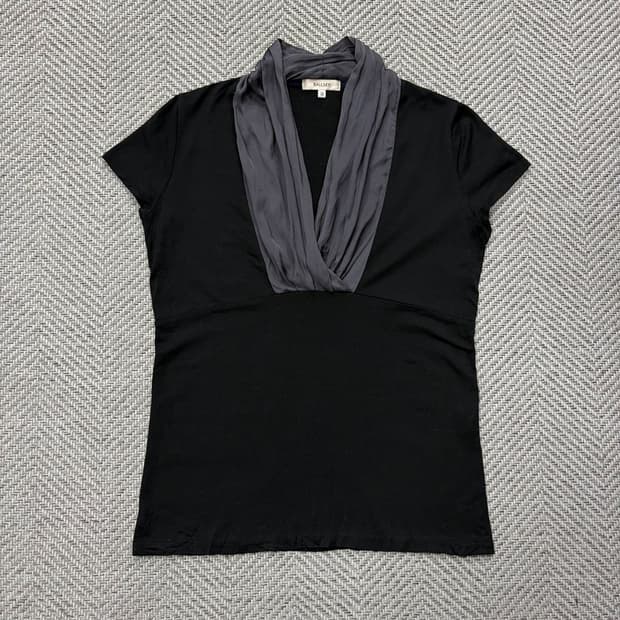 볼지 셔링넥 티셔츠 v3011