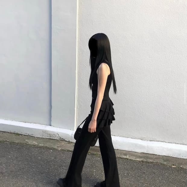 페인츄얼 러플 레이어드 플레어 팬츠