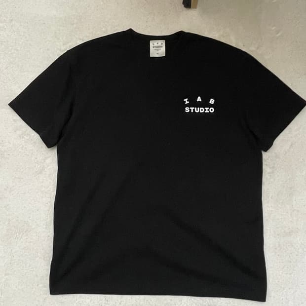 (XL)아이앱 스튜디오 반팔티 블랙