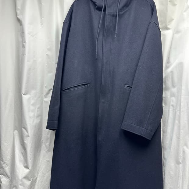 비슬로우 피쉬테일 코트 블랙