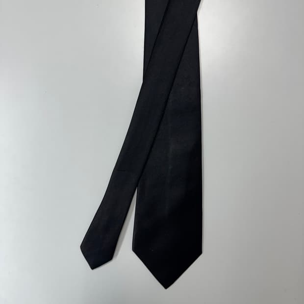 발렌티노(VALENTINO) 빈티지 블랙 넥타이