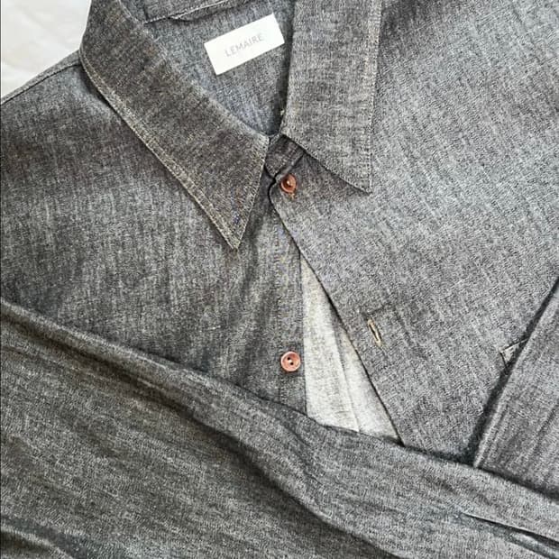 르메르 22SS 샴브레이 셔츠 앤트러사이트 데님 54