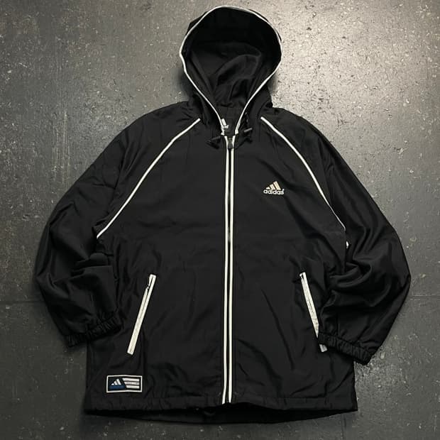 105 아디다스 올드스쿨 바람막이