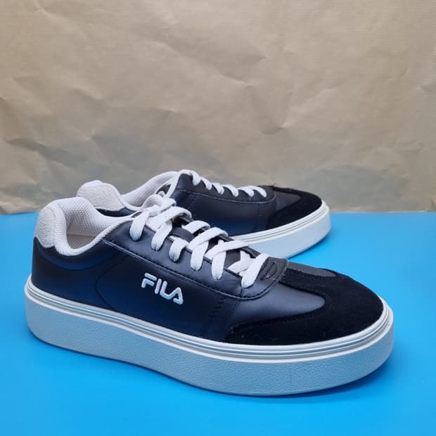 휠라 코트 스매쉬 남성스니커즈270