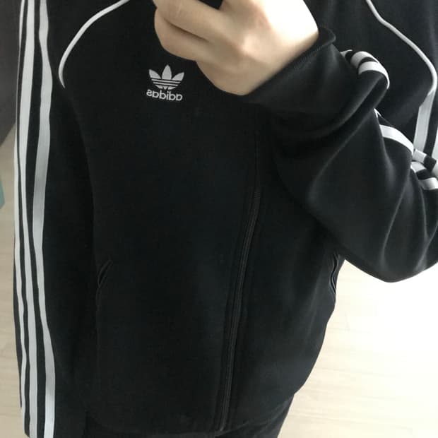 아디다스 검흰 져지