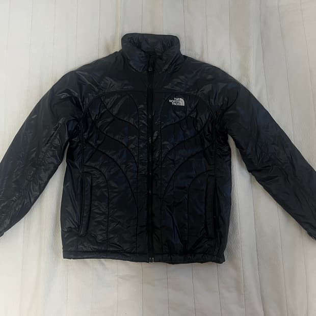 노스페이스 경량 패딩