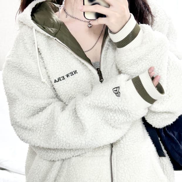 뉴에라 리버시블 카키 쉐르파 자켓