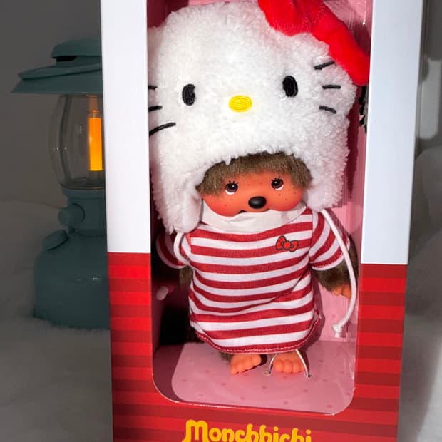 몬치치x헬로키티 콜라보