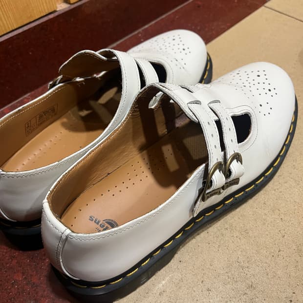 닥터마틴 메리제인 270사이즈