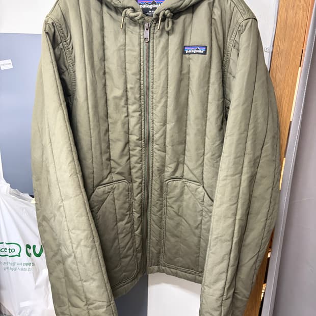 파타고니아 샐덤 트레블드 후드 자켓 