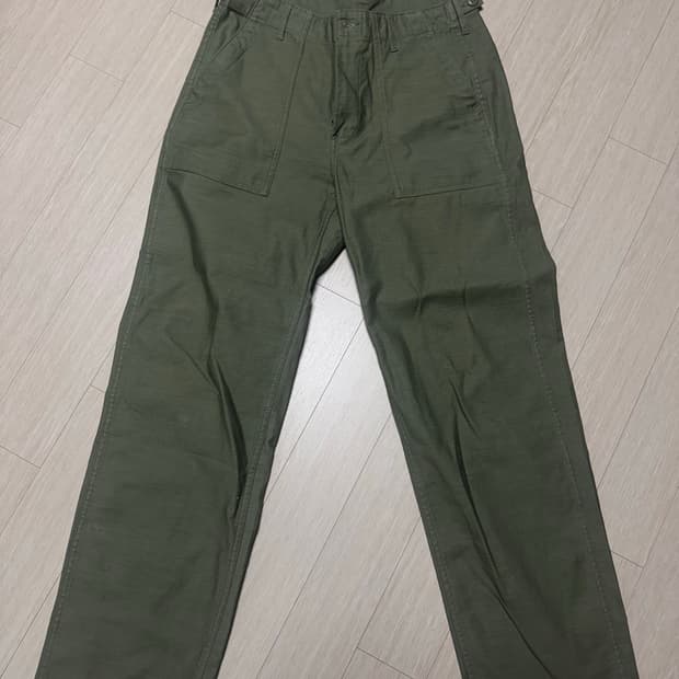 무신사 퍼티그팬츠 31사이즈