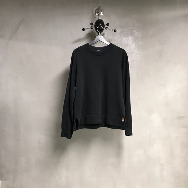 아크네스튜디오 맨투맨 블랙 M