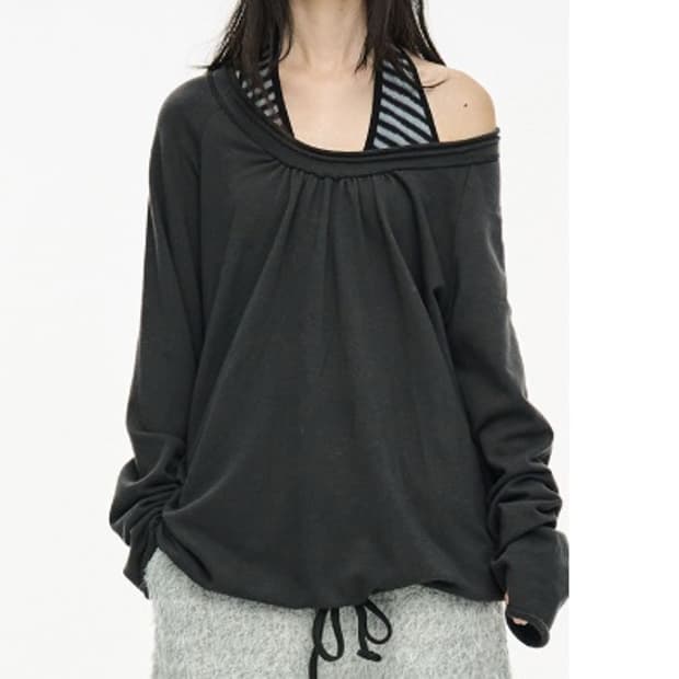 세릭 round hem string top 차콜