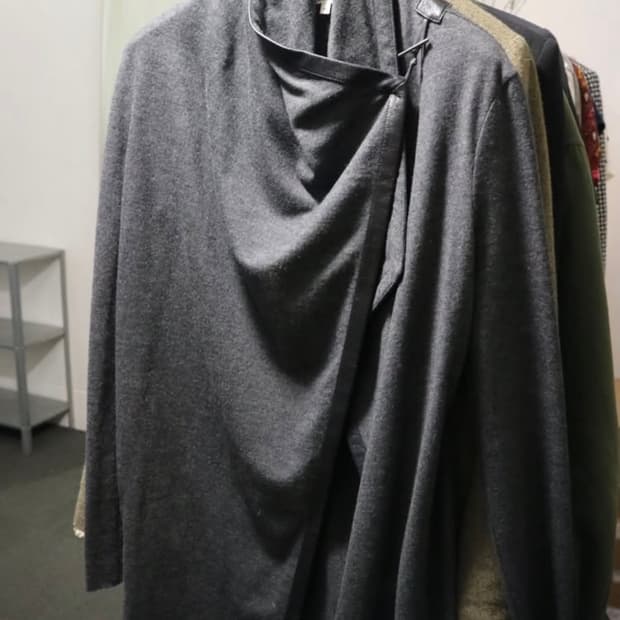 헬무트랭 드레이프 가디건