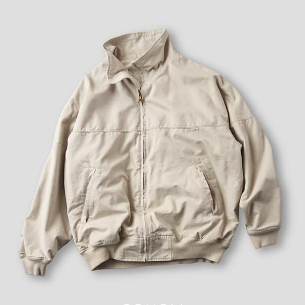 COMOLI 26SS 포스트 워크 트윌 캡 숄더 블루종 D01-01031