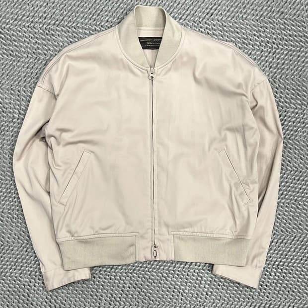 어반리서치도어스 블루종 v0882