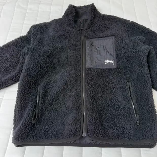 스투시 쉐르파 리버시블 자켓 블랙