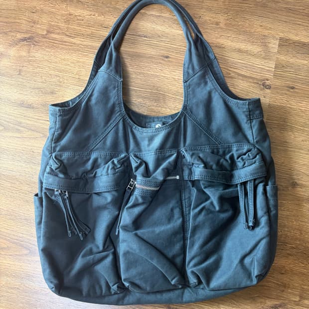 벨리에 오피서 프로치다백 블랙