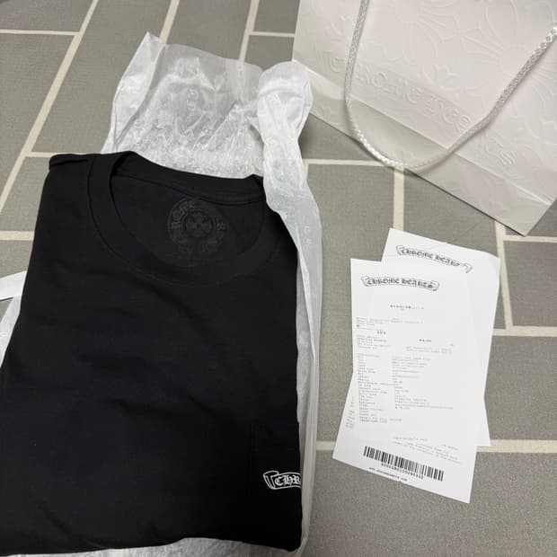 (XXL)크롬하츠 스크롤 로고 롱슬리브 블랙