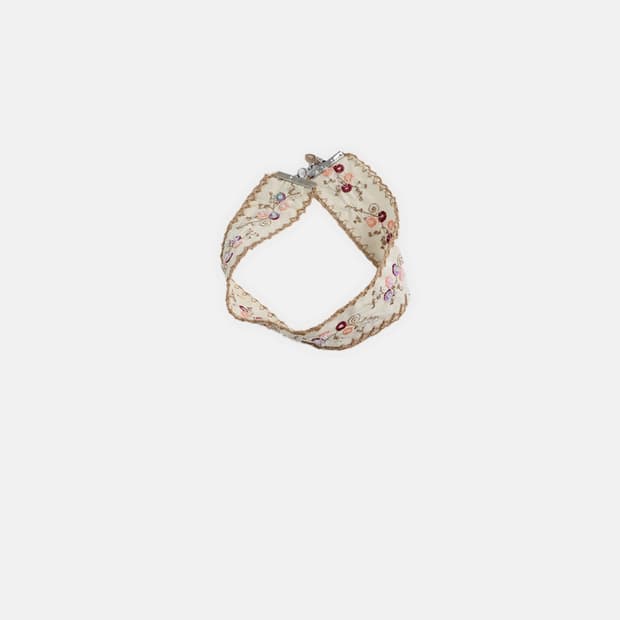 콜로신스 코튼 목걸이