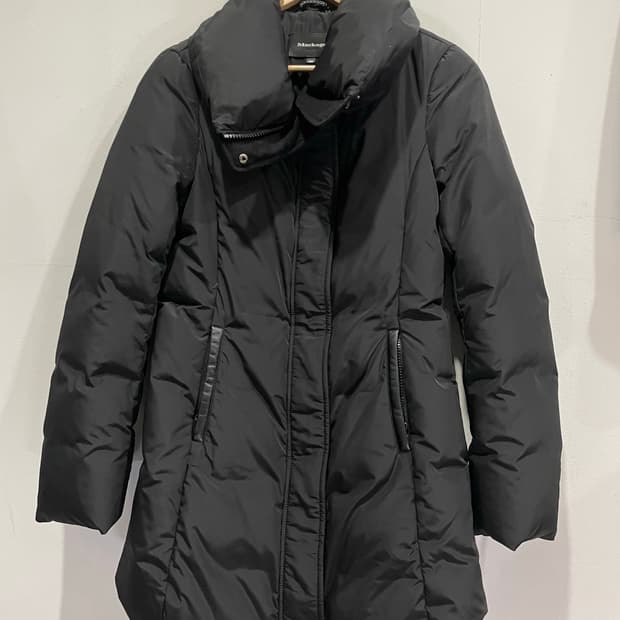 Mackage 여성 패딩 M/M 블랙 정품