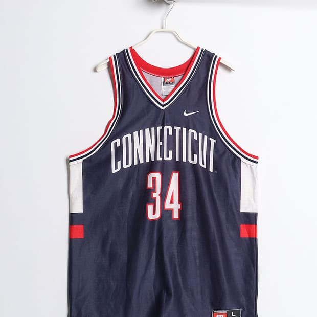 90's NIKE Basketball Jersey