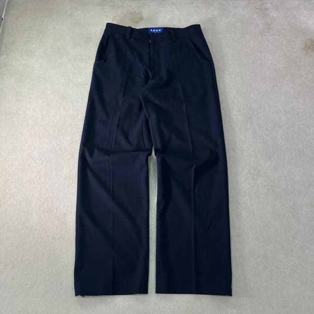 32 아더에러 투턱 네이비 치노팬츠