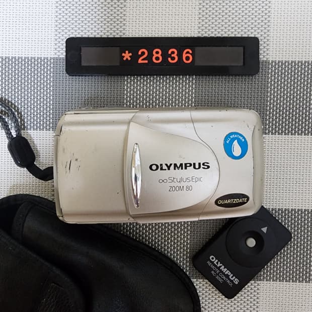 올림푸스 스타일러스 에픽 줌 80 필름카메라 리모컨 파우치포함