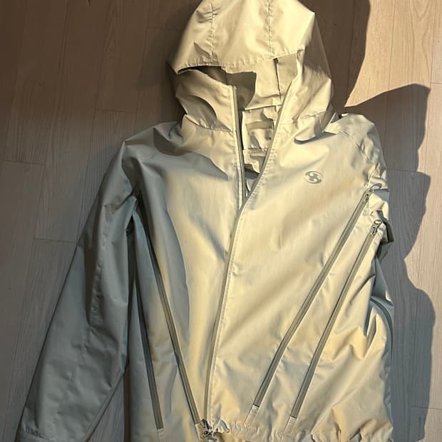 산산기어 지퍼자켓 오프화이트