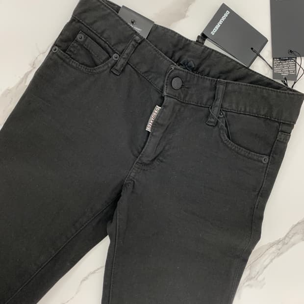 (새상품) 디스퀘어드2 레더패치 블랙진