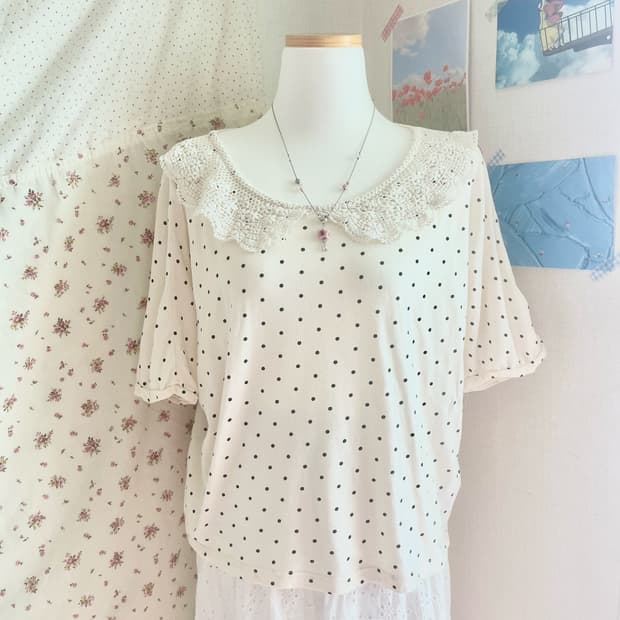 모리걸 빈티지 어스뮤직 도트 레이스 카라 블라우스 🤍🎀