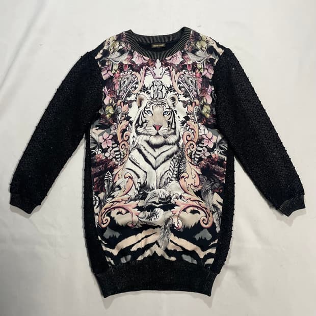 로베르토 까발리 타이거 스팽글 니트 