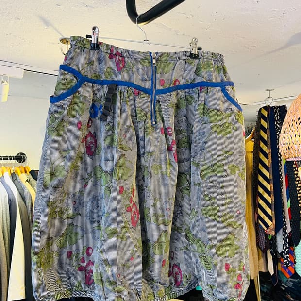 오일릴리 플라워 패턴 밴딩 스커트