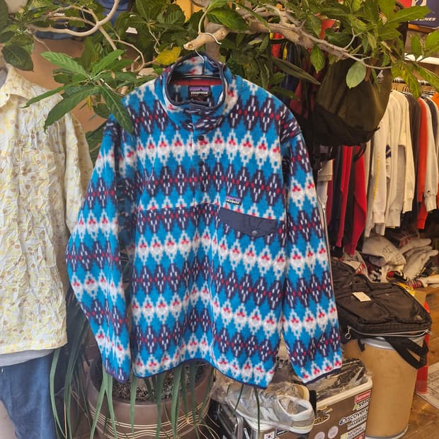 Z-260 파타고니아 신칠라 아즈텍 네이티브 