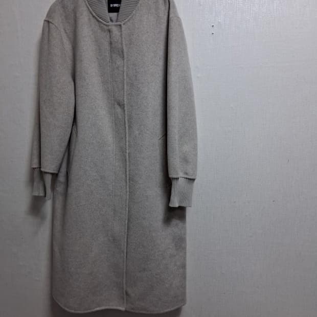 BY BRIDG IT 퀄리티좋은 연베이지 핸드메이드 울코트 라운드 556