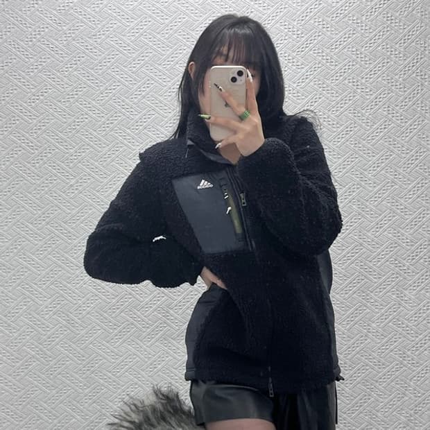 아디다스 고프코어 하이로프트 쉐르파 플리스 자켓 M C08840