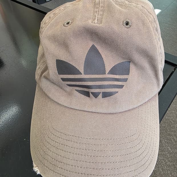 아디다스 빈티지 볼캡 모자