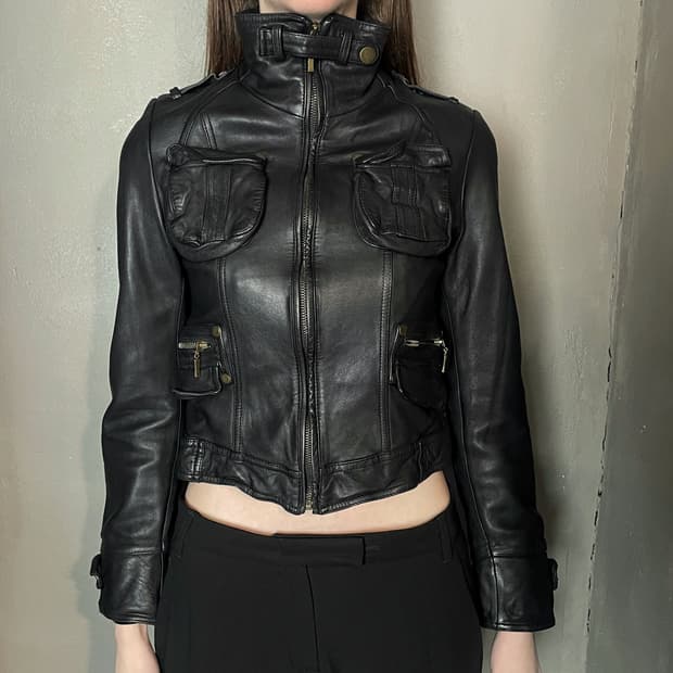 워시드 크롭 레더 자켓