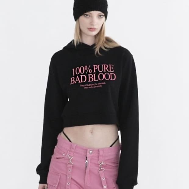 BADBLOOD 배드블러드 23fw 크롭 후드티 새상품