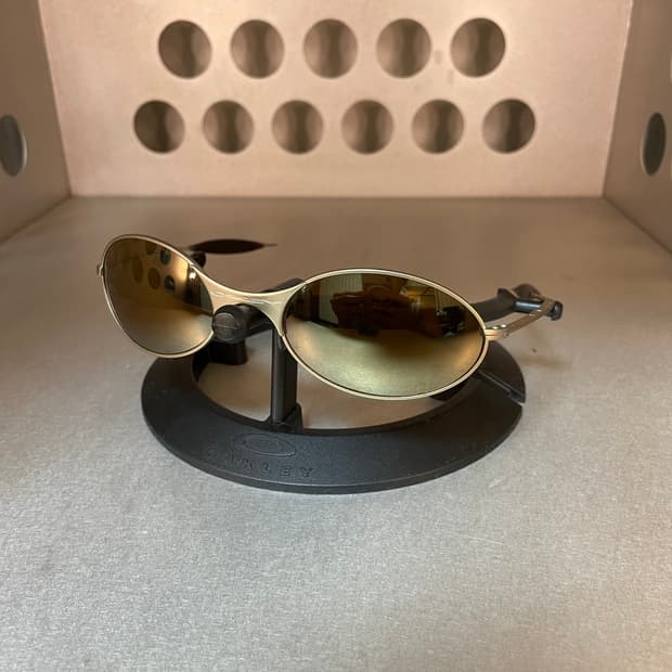 오클리 E-Wire 이 와이어 (1992)