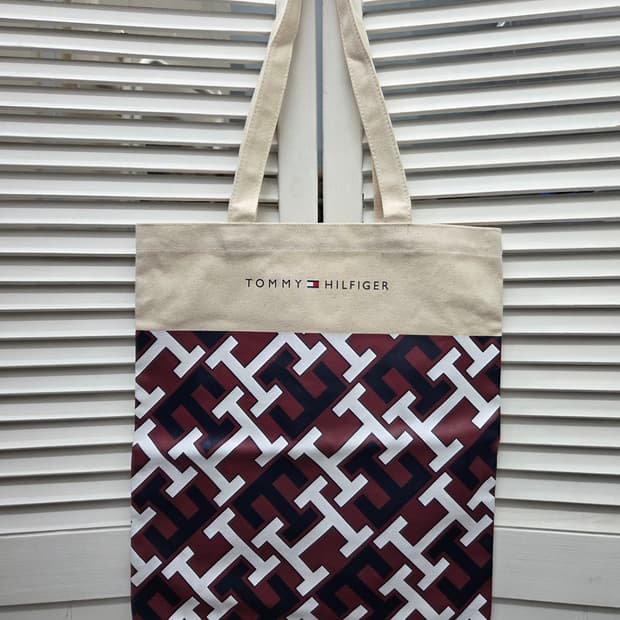 타미힐피거 캔버스 에코백