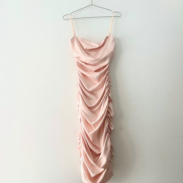 Glossy long shirring ops / baby pink