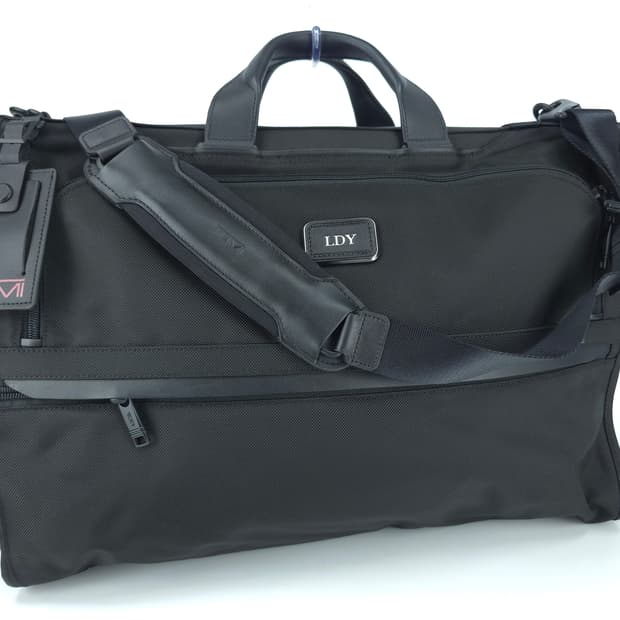 투미 알파3 가먼트 트라이 폴드 캐리온 백 수트케이스 출장 가방 블랙
