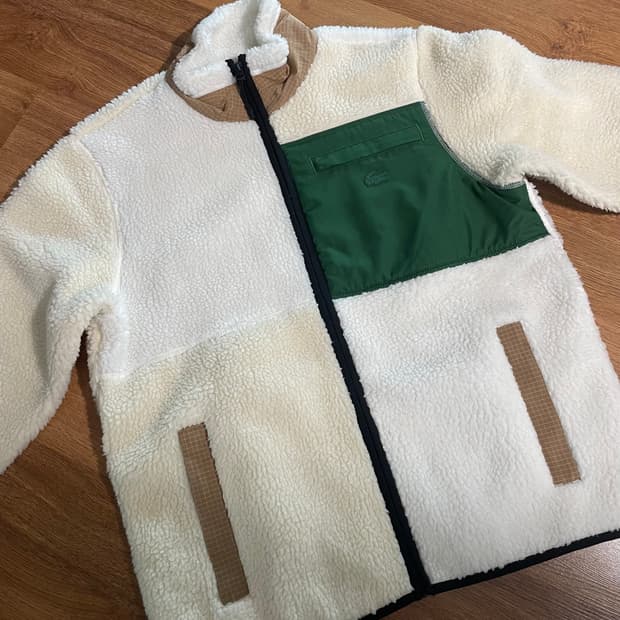 라코스테 라이브 뽀글이 점퍼 베이지 s사이즈